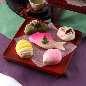 練り切りあんで作った祝い菓子　引き菓子（小）　小浜屋菓子店・新潟県
